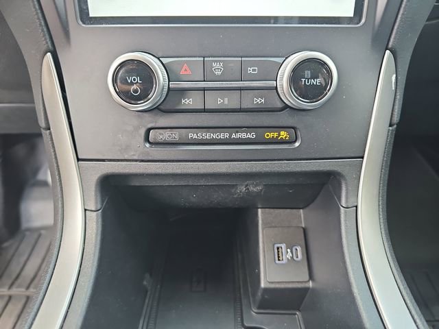 Used 2022 Ford Edge SEL w/ Sport Appearance Package image 27