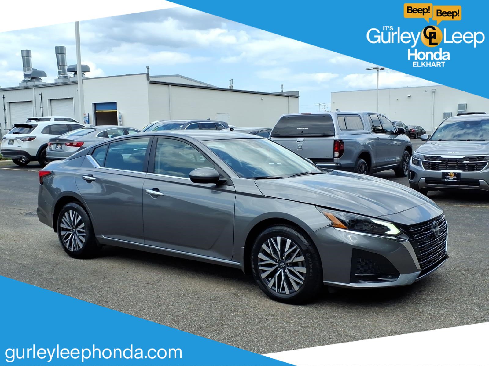 Used 2023 Nissan Altima 2.5 SV AWD/4WD image 1
