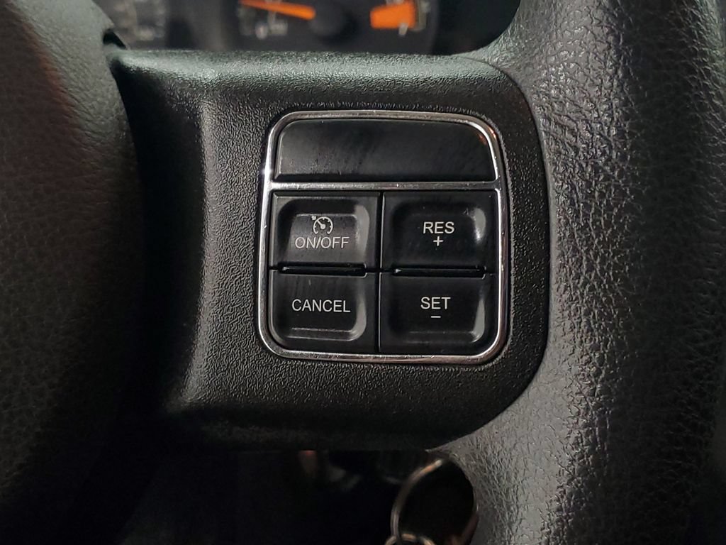 Used 2014 Jeep Compass Sport FWD image 15