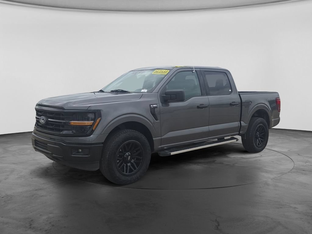 Used 2025 Ford F150 XLT w/ Equipment Group 301A Standard AWD/4WD image 5