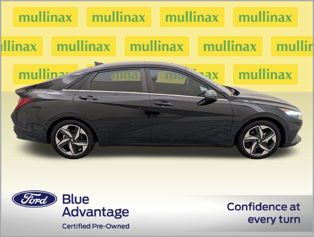 Used 2023 Hyundai Elantra Limited FWD image 2