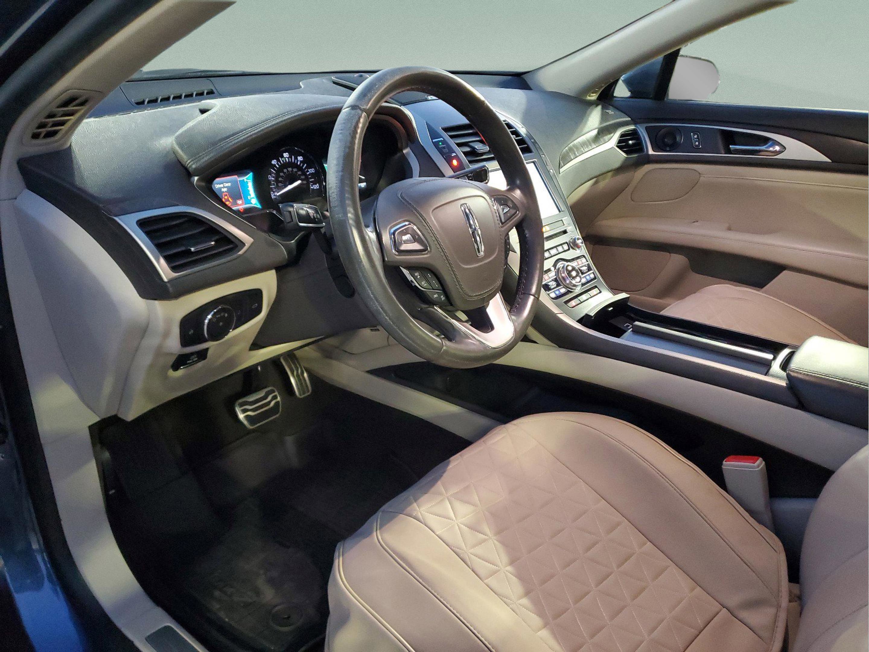 Used 2019 Lincoln MKZ Reserve w/ Reserve Plus Package FWD image 15