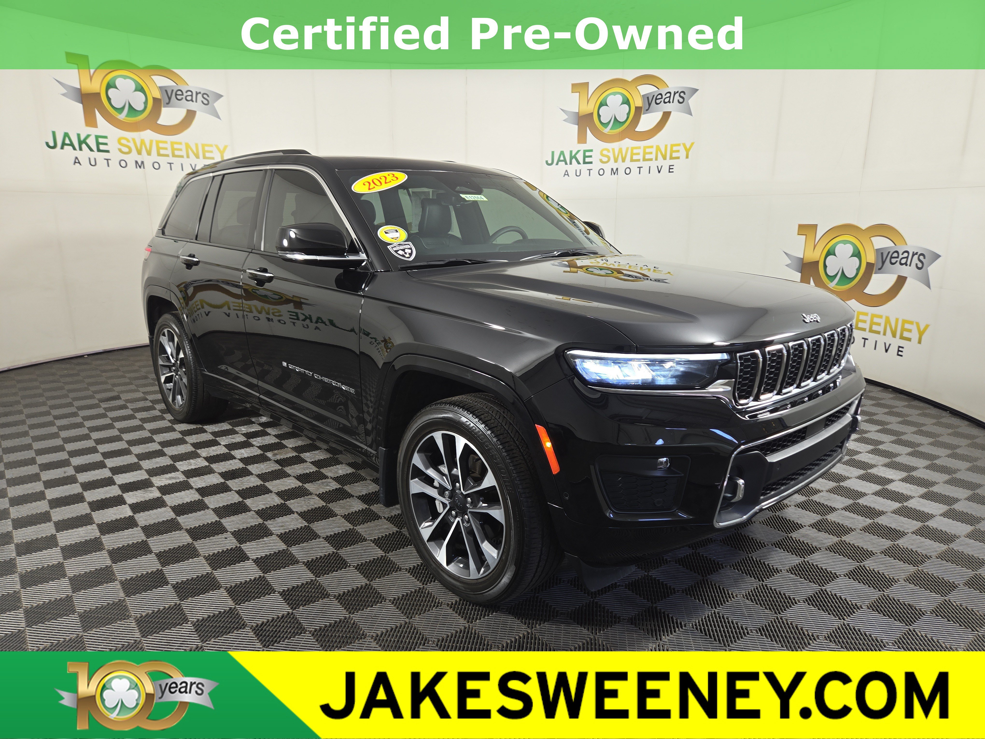 Used 2023 Jeep Grand Cherokee Overland w/ Luxury Tech Group IV AWD/4WD video 1