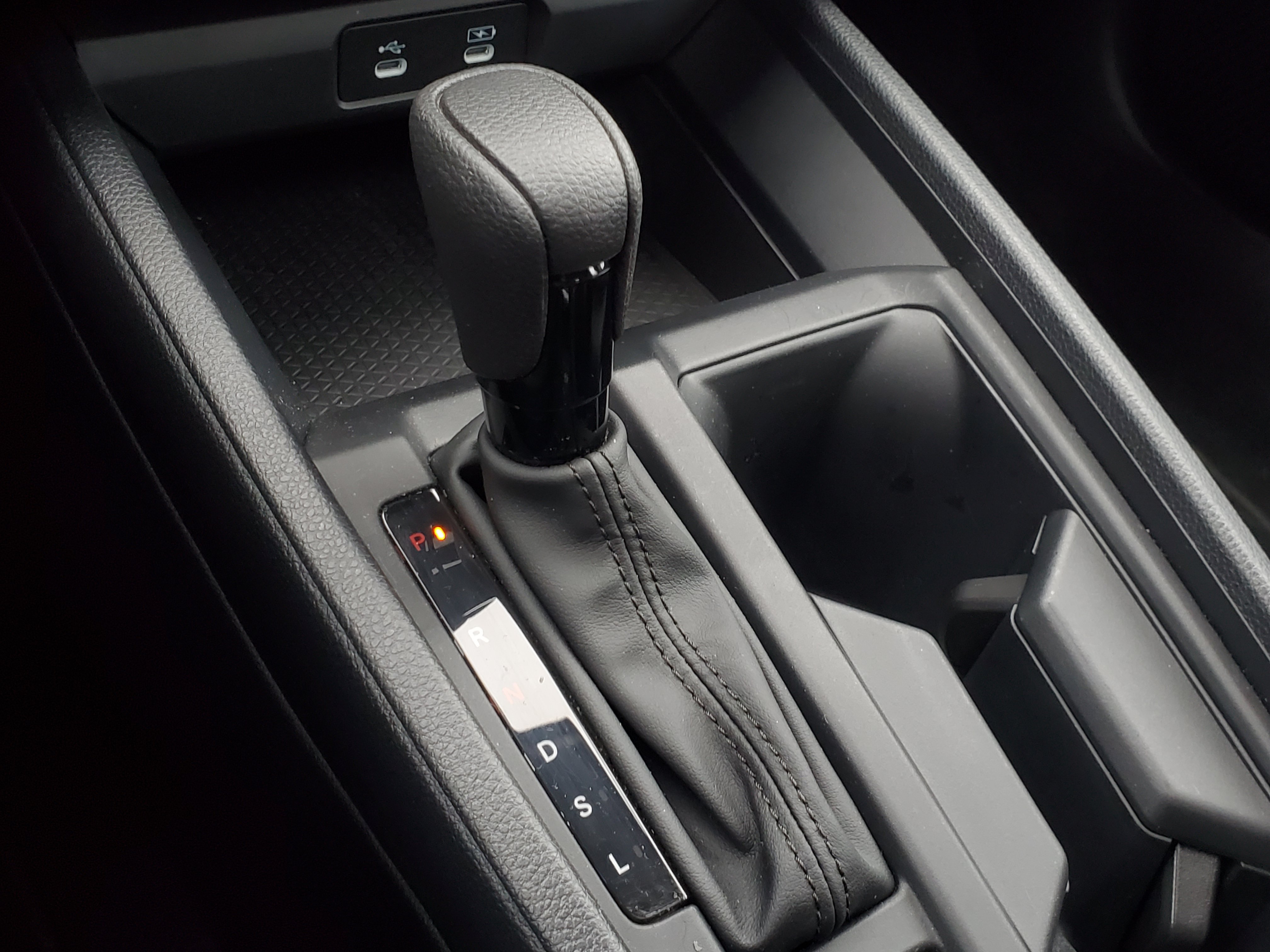 Certified 2024 Honda Accord EX image 25