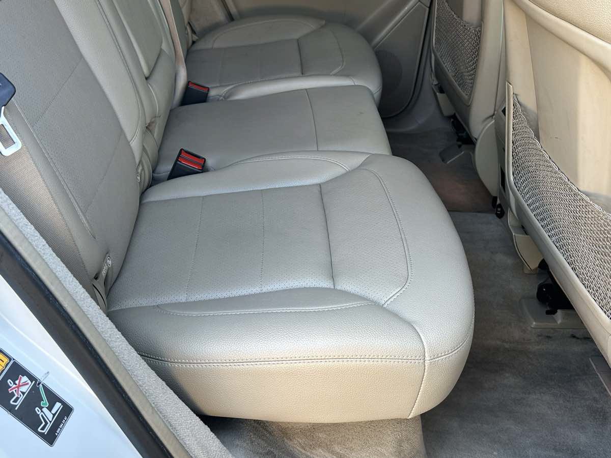 Used 2014 Mercedes-Benz ML 350 4MATIC w/ Premium 1 Package image 14