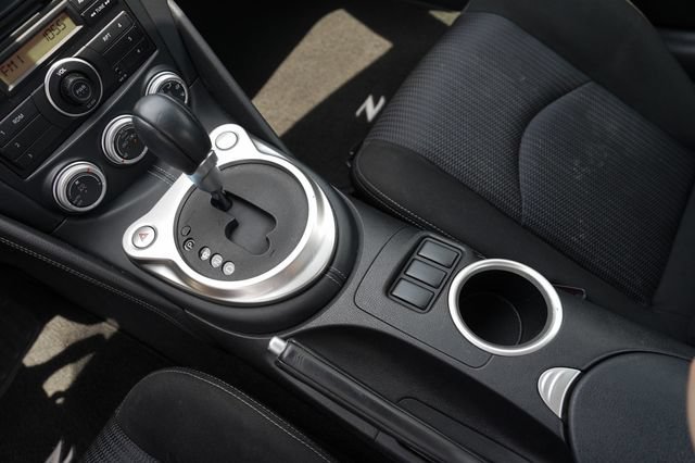 Used 2009 Nissan 370Z Coupe RWD image 34