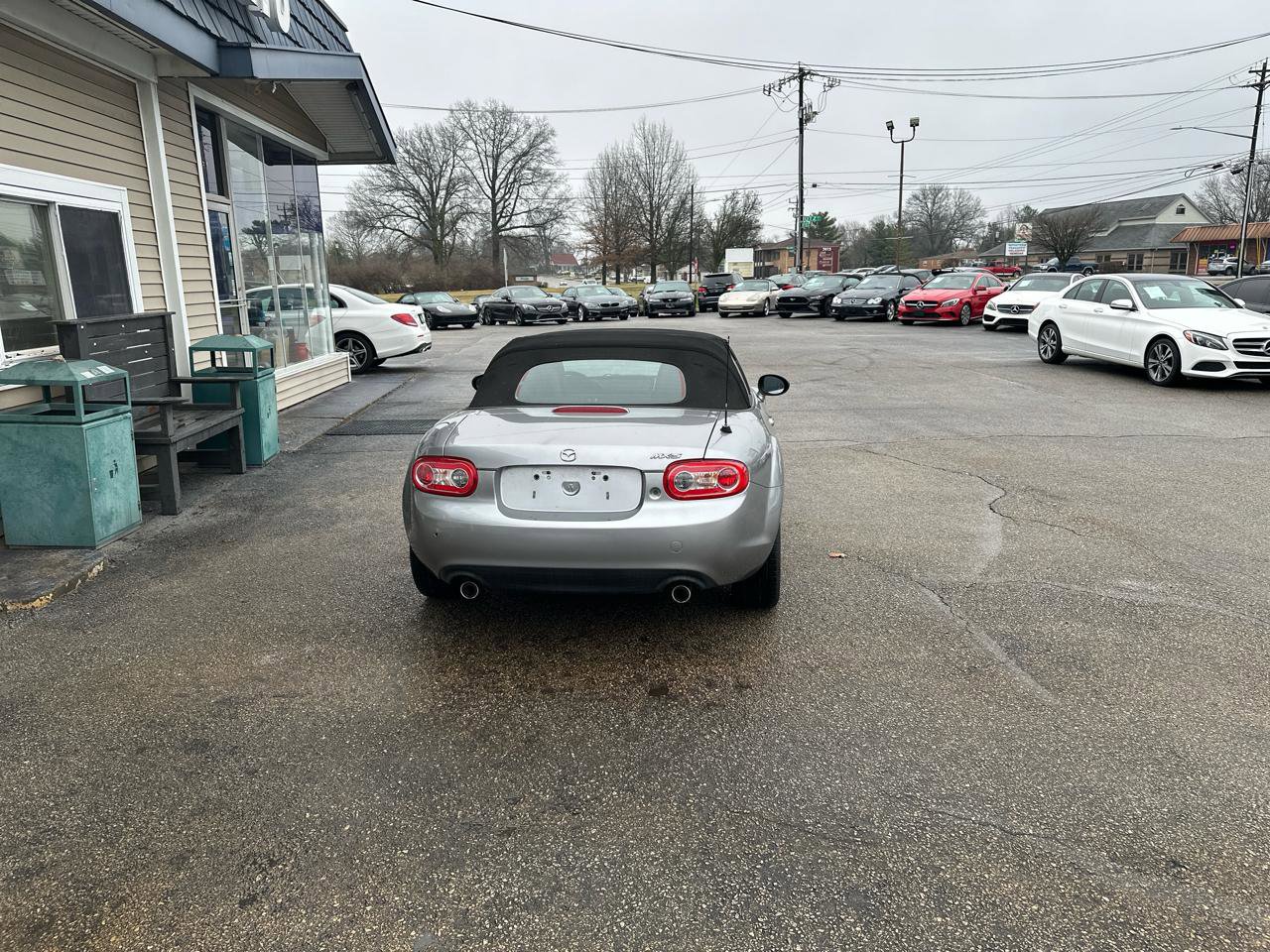 Used 2015 MAZDA MX-5 Miata Sport image 5