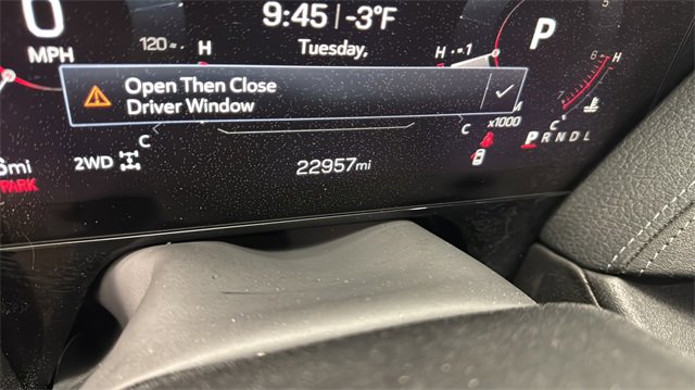 Used 2025 GMC Yukon XL Denali image 29