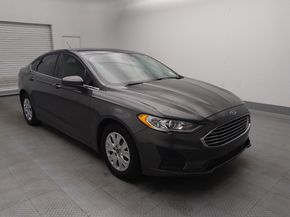 Used 2019 Ford Fusion S FWD image 13