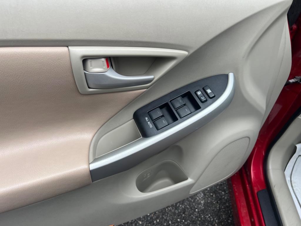 Used 2011 Toyota Prius Two image 9