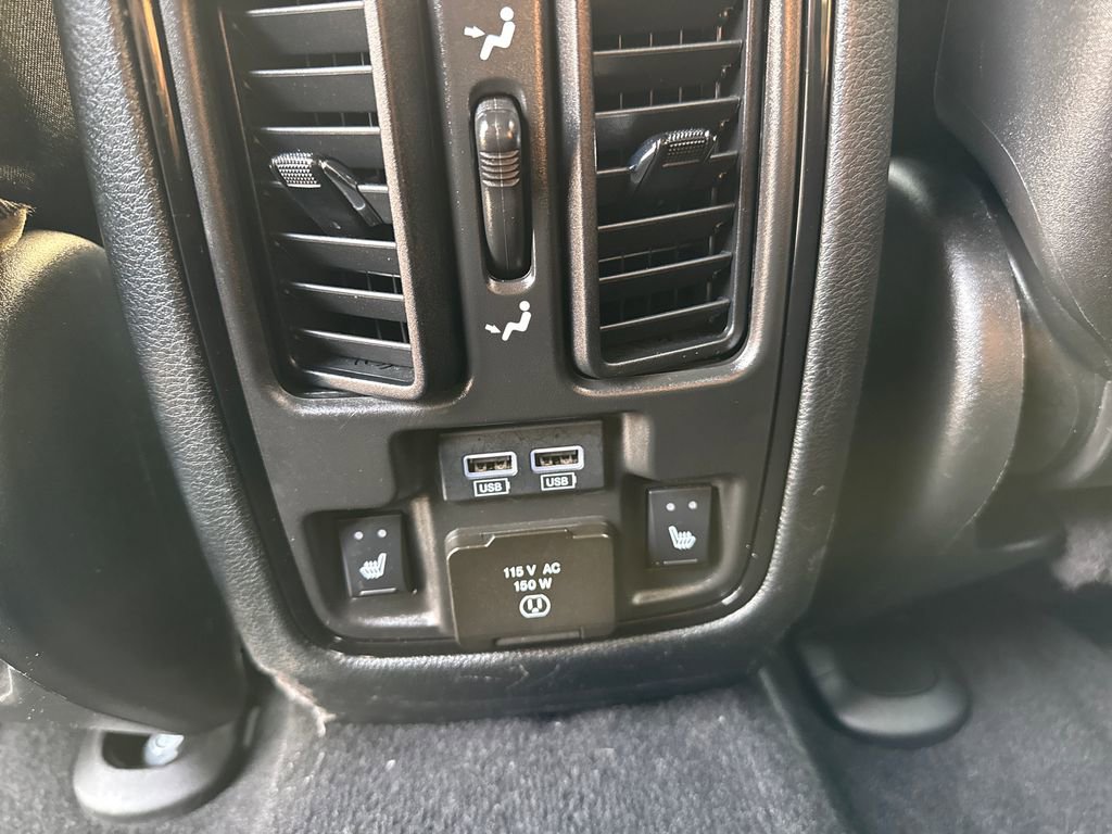 Used 2025 Dodge Durango GT image 47