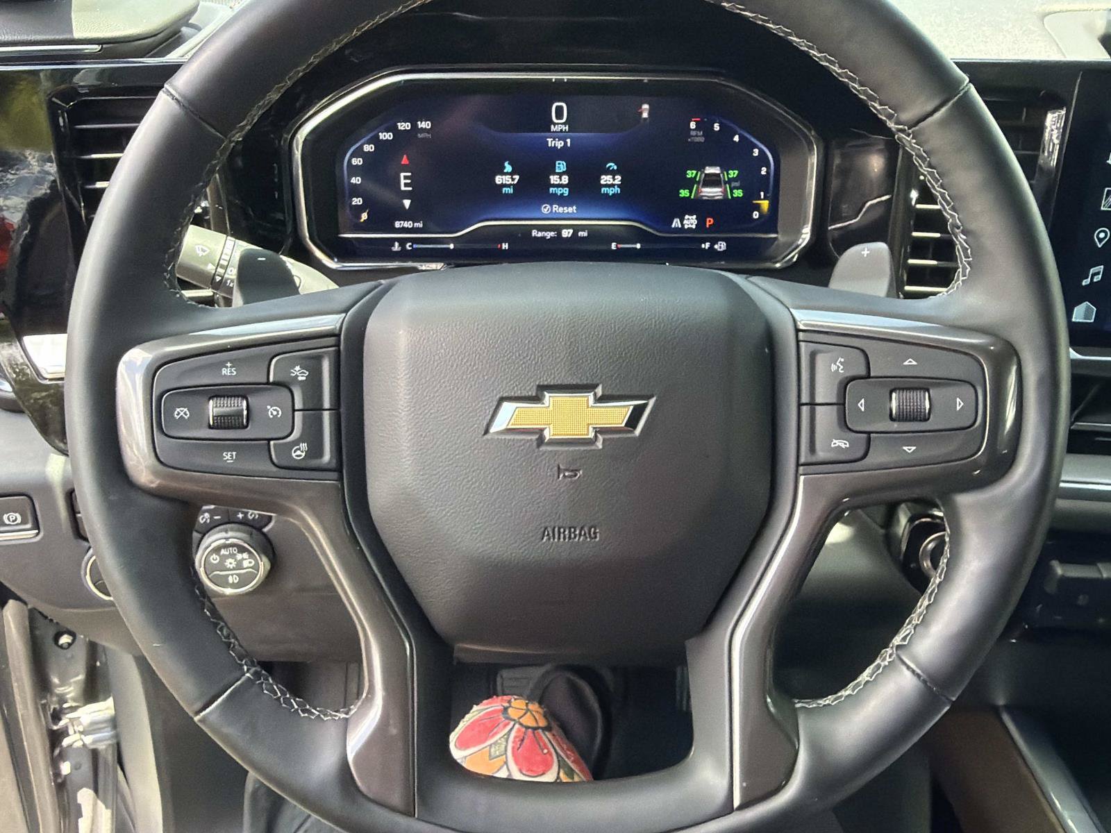 Used 2024 Chevrolet Silverado 1500 High Country w/ High Country Premium Package AWD/4WD image 32