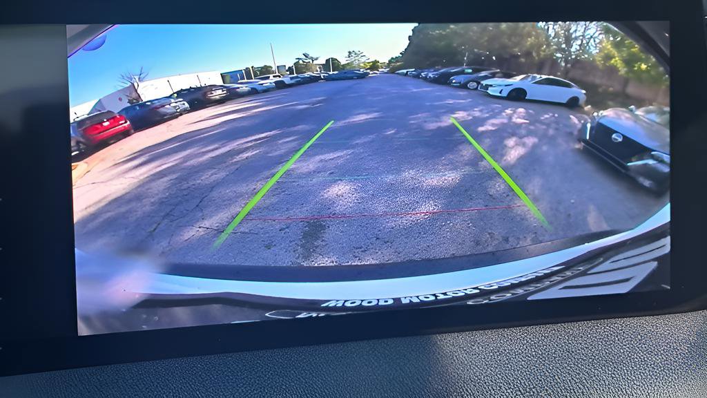 Used 2026 Nissan Kicks SV w/ SV Premium Package AWD/4WD image 24