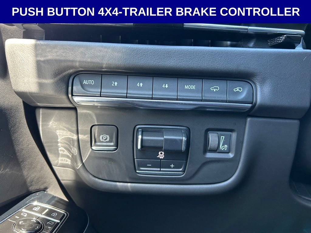 Used 2025 Cadillac Escalade Sport Platinum w/ LPO, Floor Liner Package AWD/4WD image 20