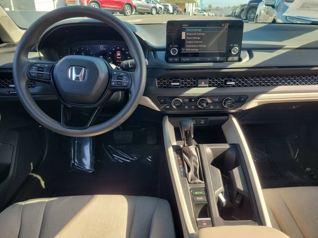Certified 2023 Honda Accord EX image 9