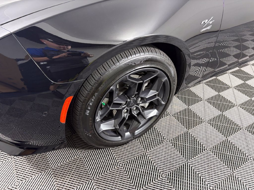 Used 2025 Dodge Charger Daytona R/T w/ Quick Order Package 25M R/T AWD/4WD image 9