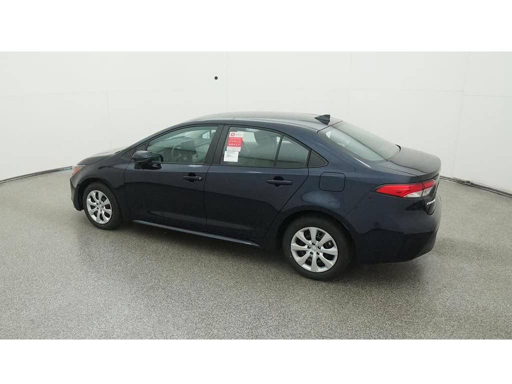 Used 2024 Toyota Corolla LE image 5