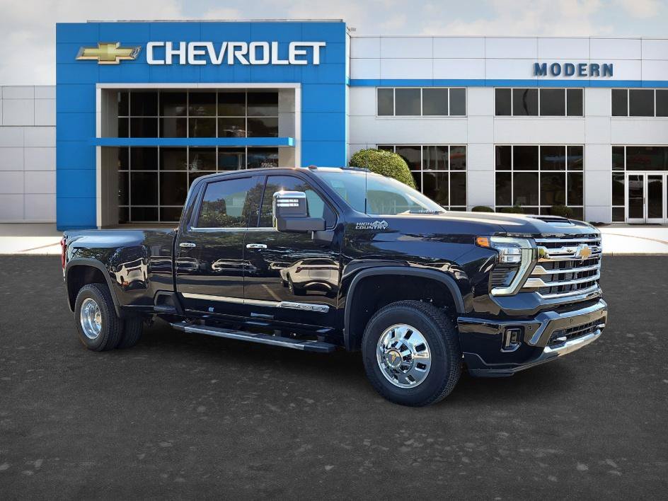 New 2026 Chevrolet Silverado 3500 High Country AWD/4WD image 7