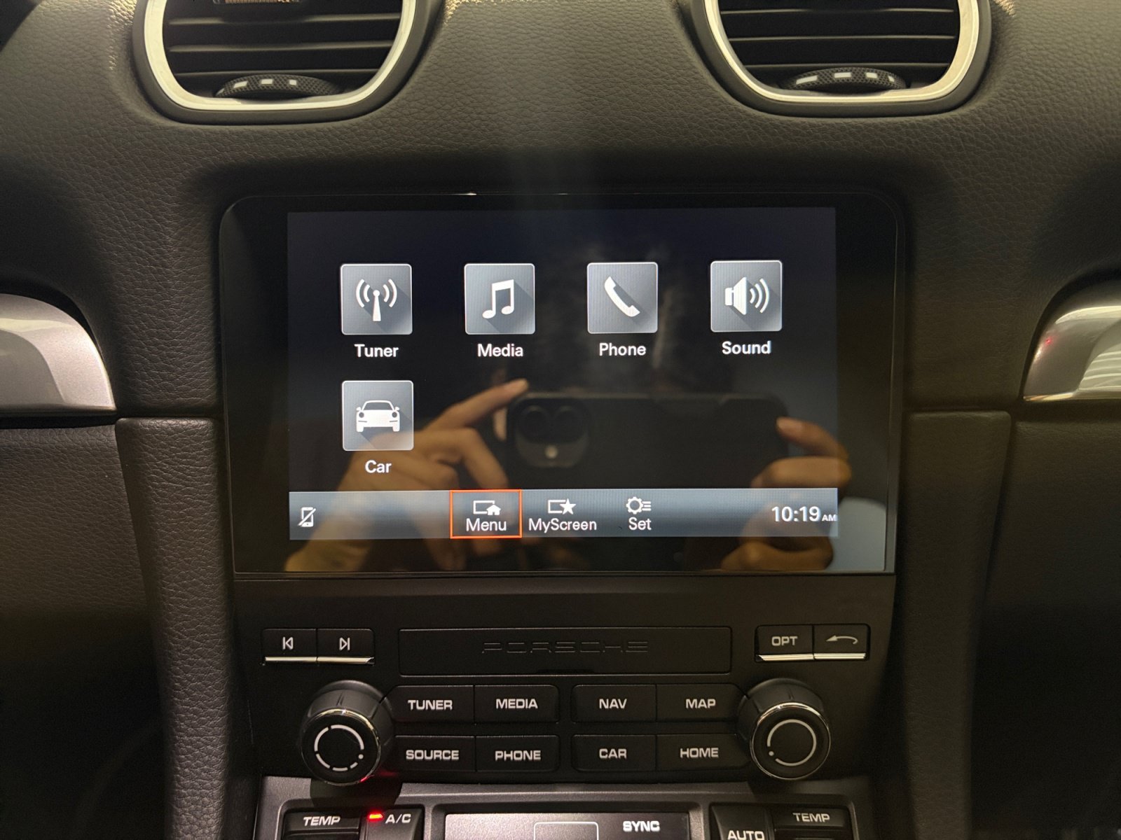 Certified 2025 Porsche 718 Cayman RWD image 39