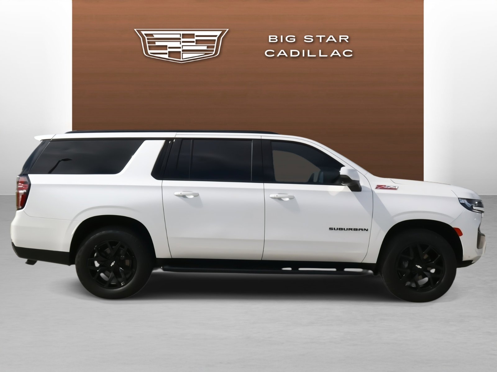 Used 2022 Chevrolet Suburban Z71 w/ Luxury Package image 6