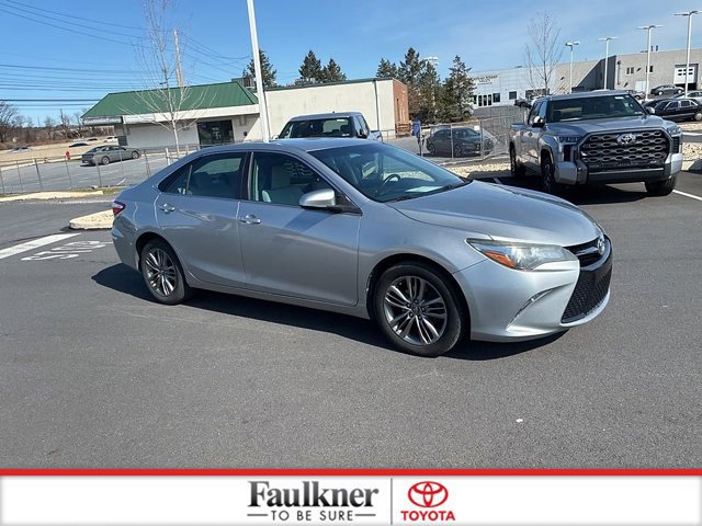 Certified 2016 Toyota Camry SE image 3