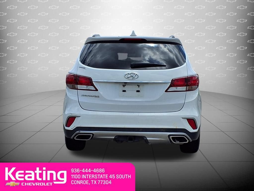 Used 2017 Hyundai Santa Fe SE FWD image 6