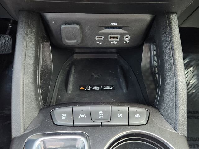 Used 2022 Chevrolet TrailBlazer ACTIV w/ Sun and Liftgate Package FWD image 23