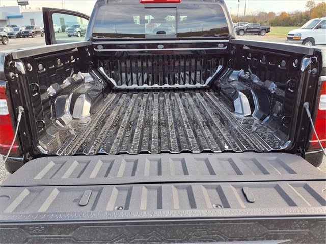 New 2026 GMC Canyon AT4 w/ Technology Plus Package image 32