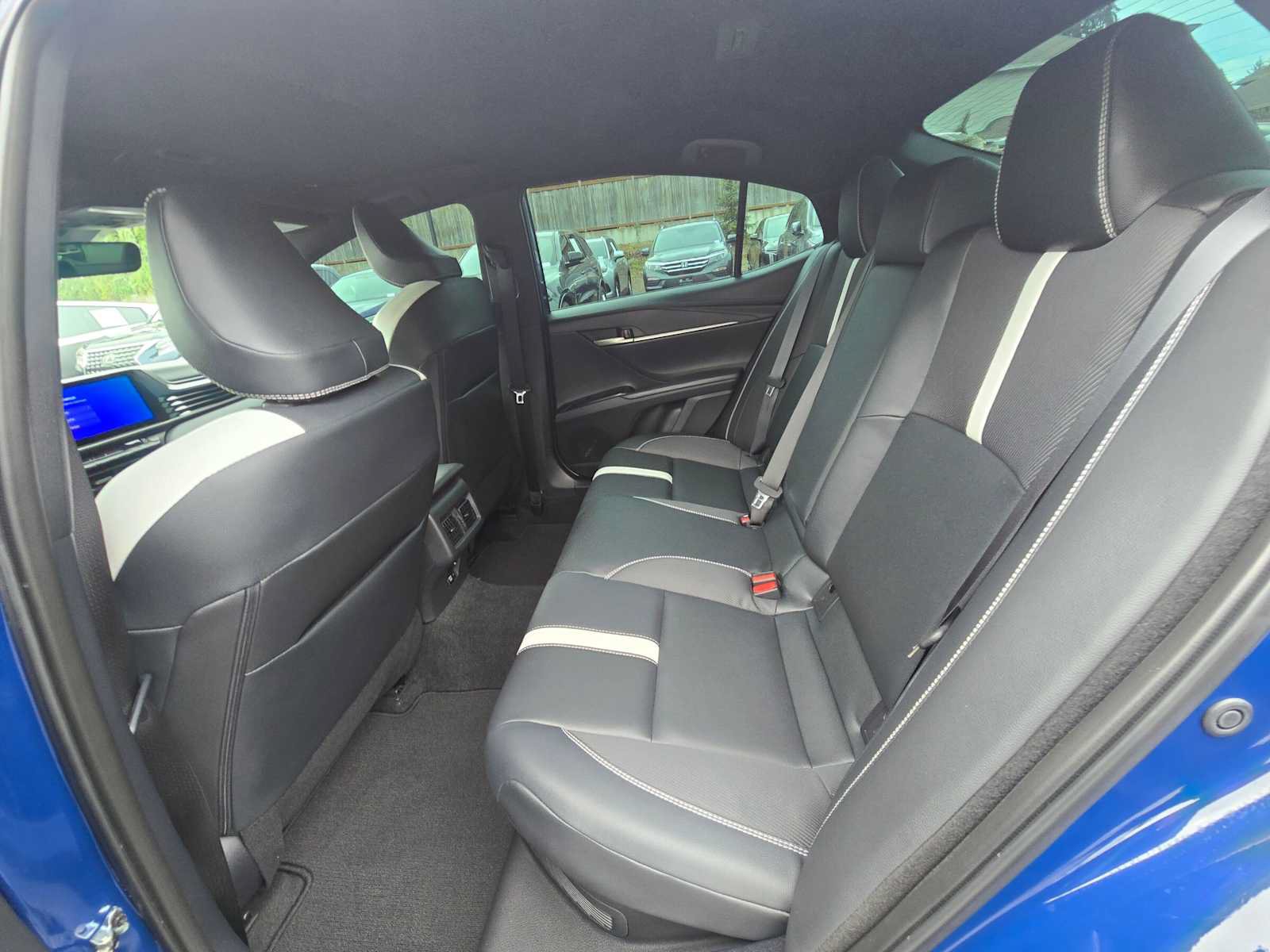 Used 2025 Toyota Camry SE w/ Multimedia Upgrade Package FWD image 16