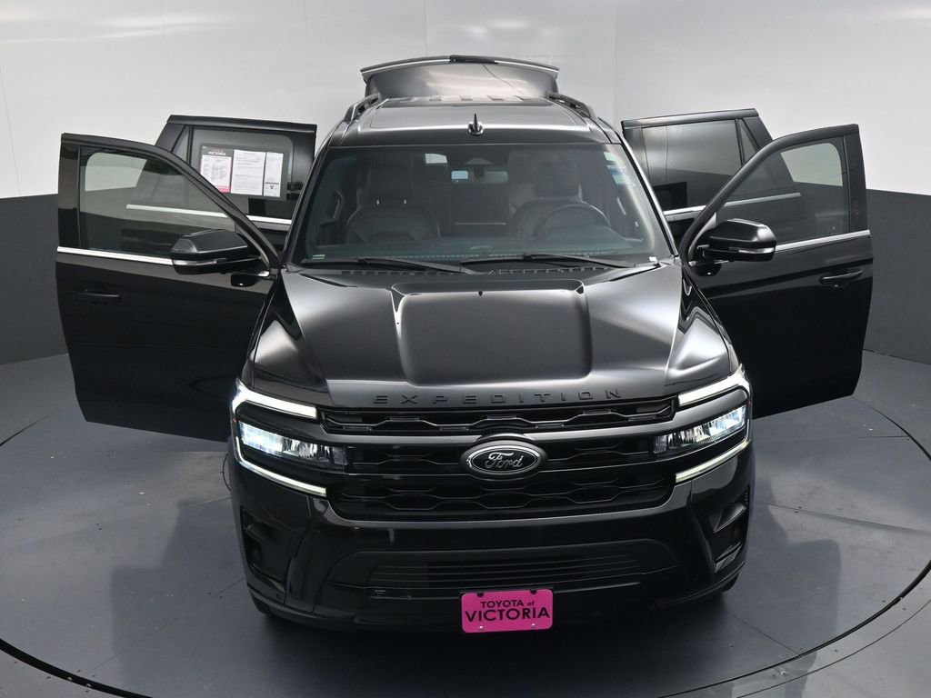 Used 2024 Ford Expedition Max Limited image 26