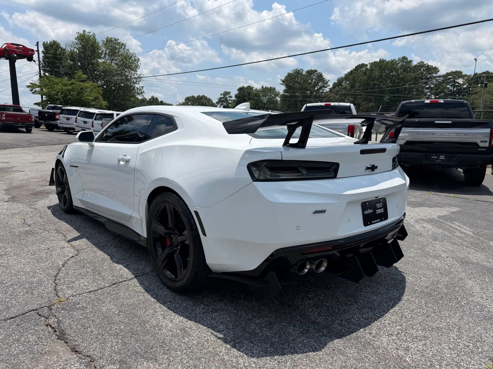 Used 2016 Chevrolet Camaro SS RWD image 10