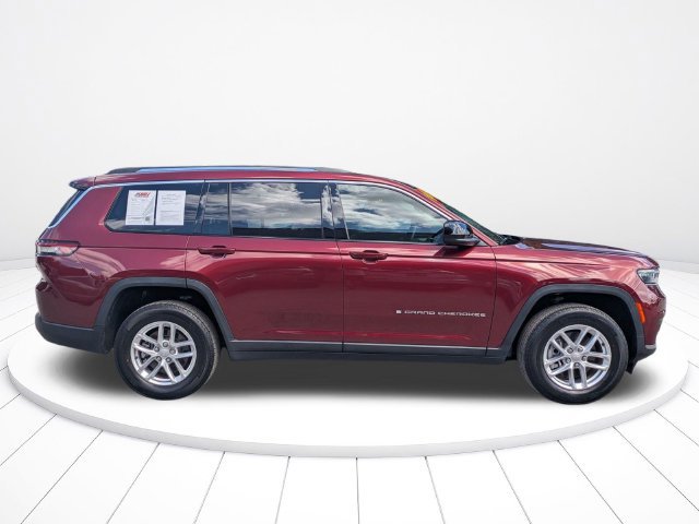 Used 2022 Jeep Grand Cherokee L Laredo w/ Luxury Tech Group I RWD image 3