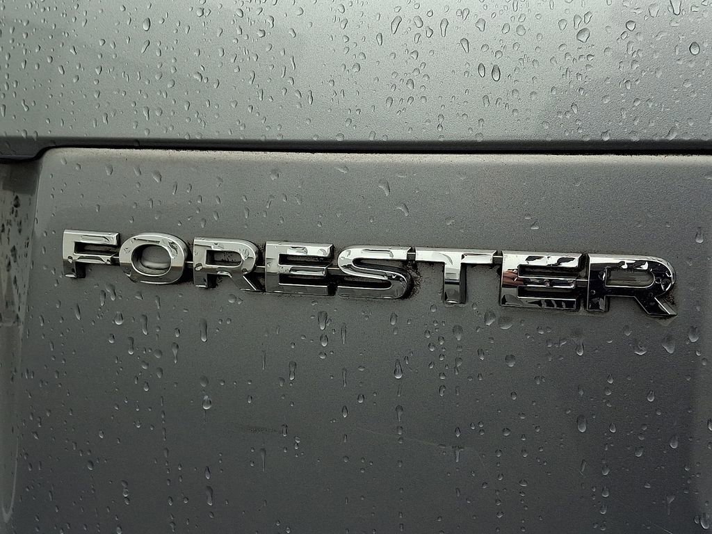 Used 2018 Subaru Forester 2.5i Premium w/ All-Weather Package image 29