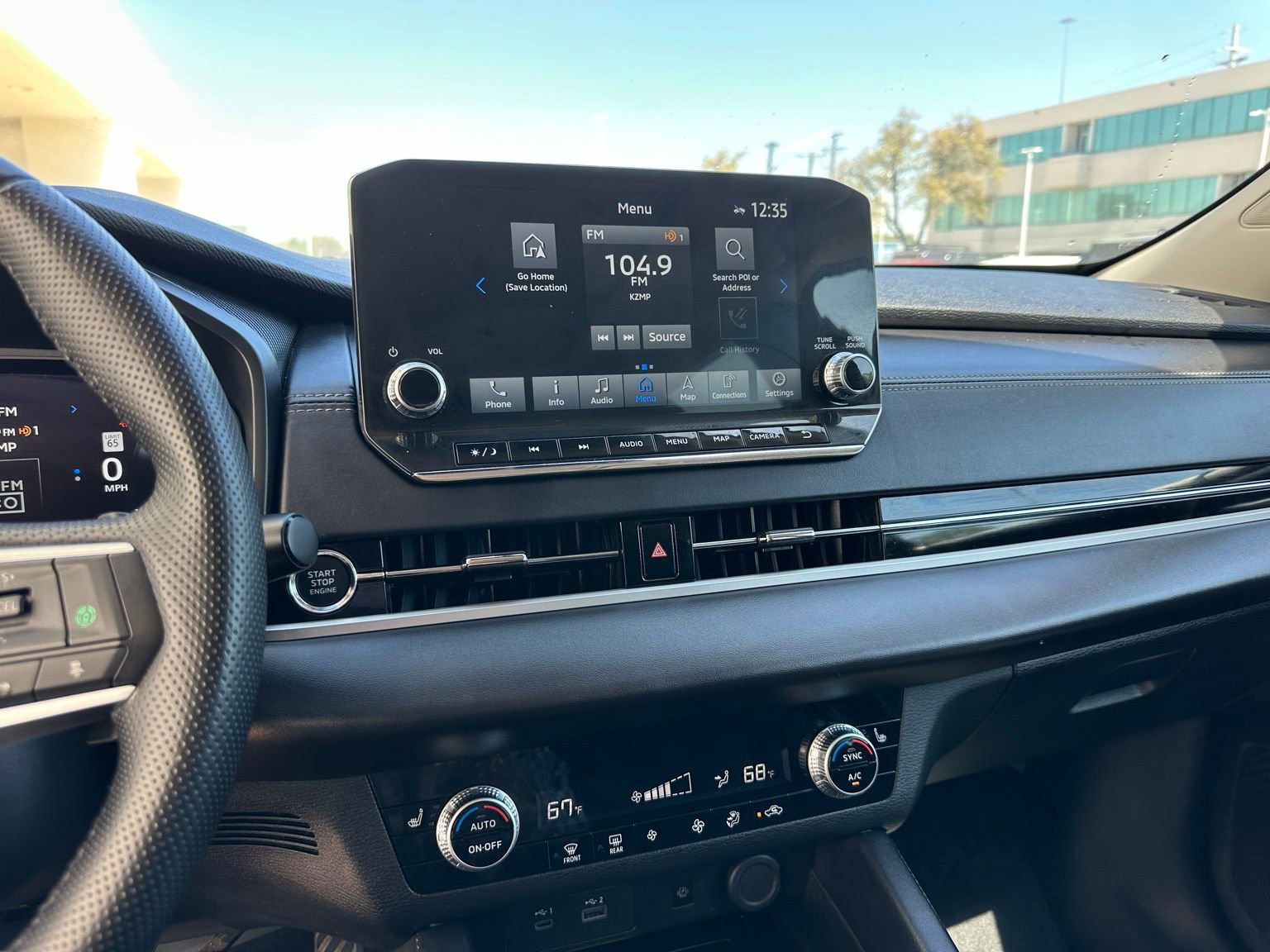 Used 2024 Mitsubishi Outlander SE image 13