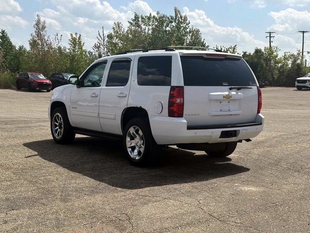 Used 2013 Chevrolet Tahoe LT w/ Luxury Package AWD/4WD image 3