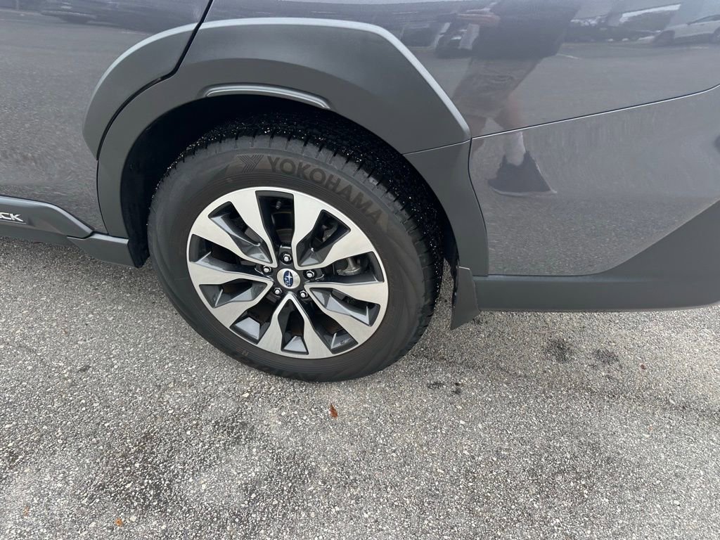 Used 2025 Subaru Outback Limited w/ Popular Package #2 image 10