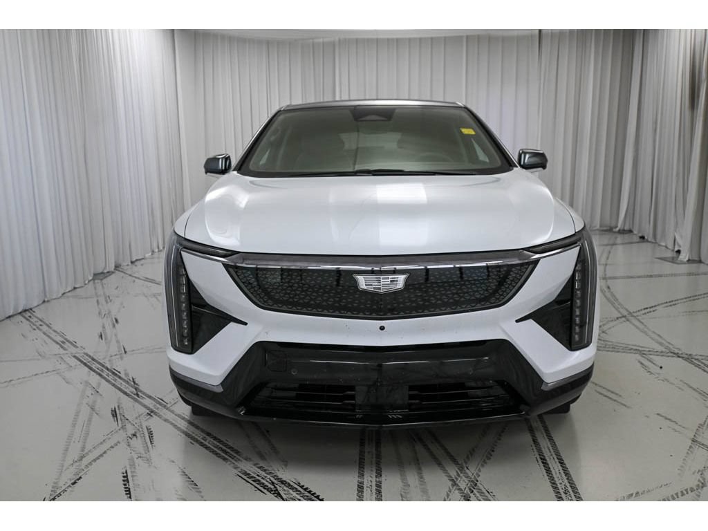 New 2027 Cadillac Optiq Premium Sport w/ LPO, ONYX Package AWD/4WD image 3