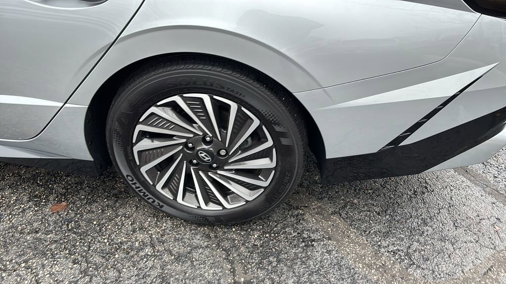 Used 2024 Hyundai Sonata SEL image 9