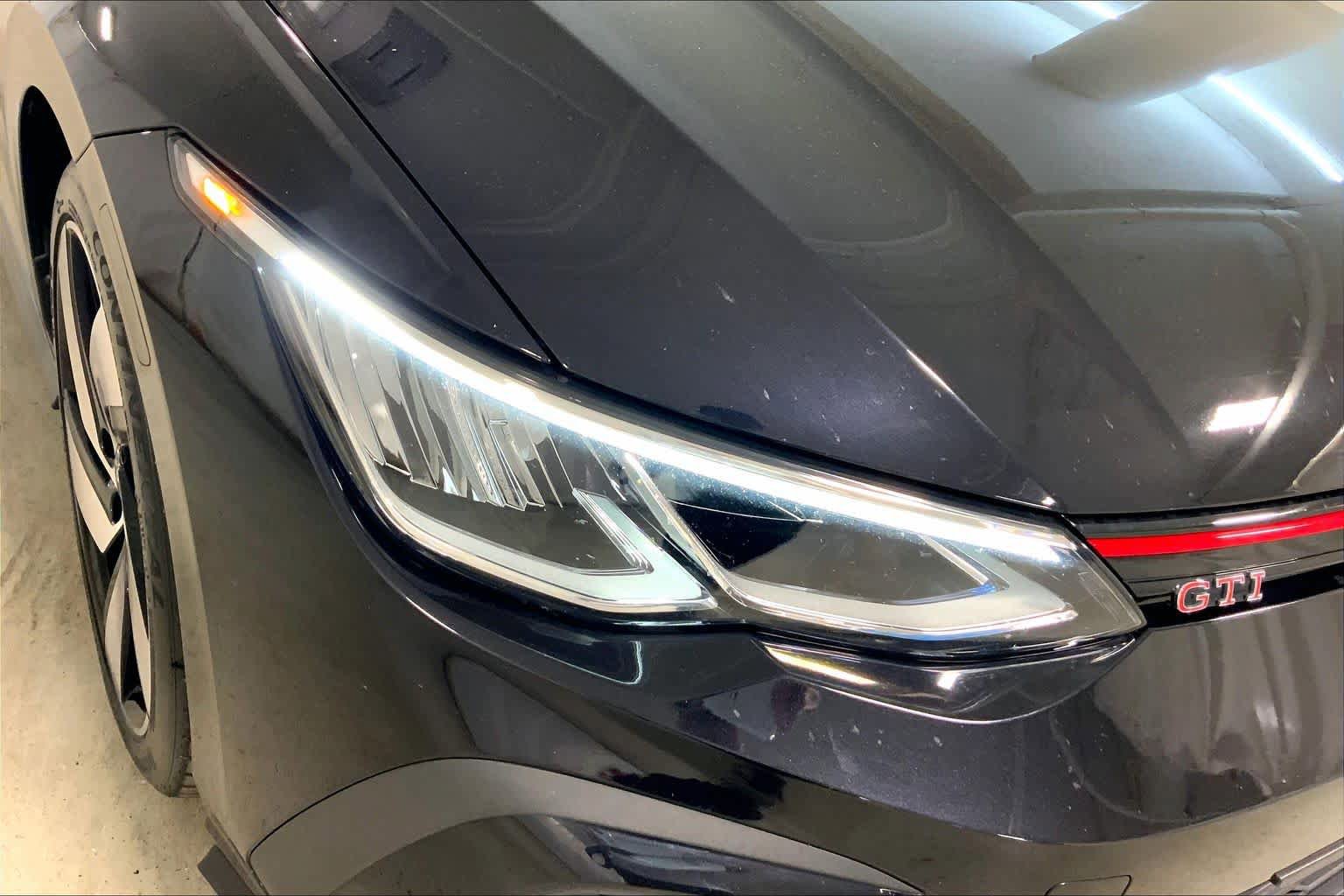 Used 2022 Volkswagen GTI S FWD image 27