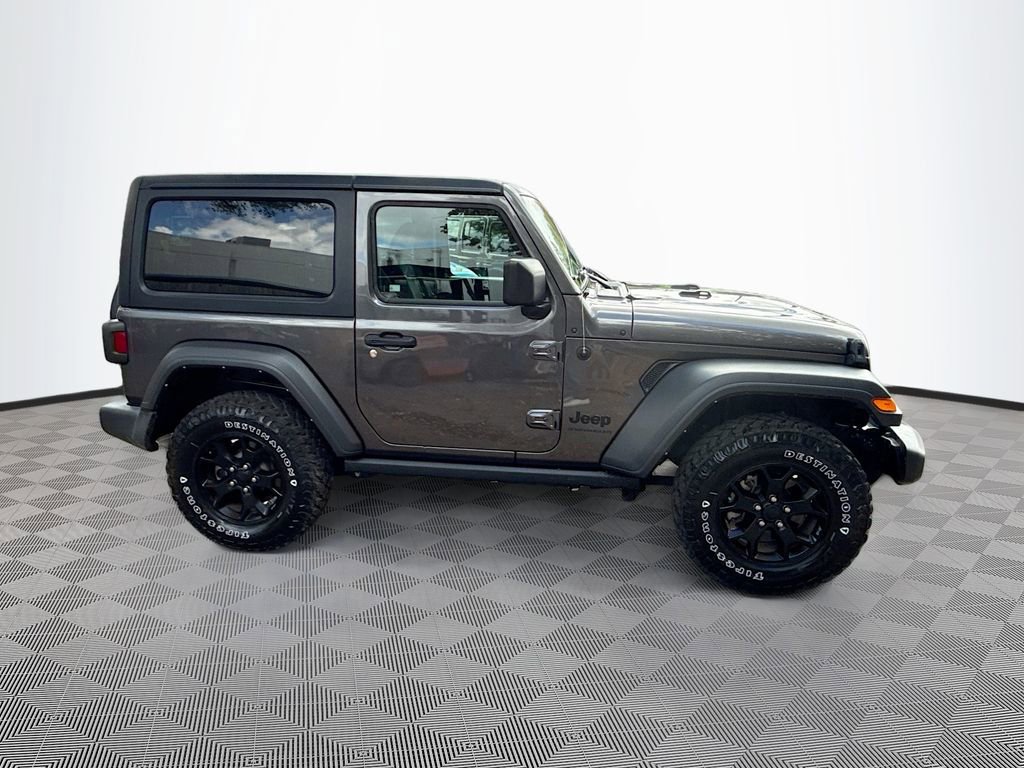 Used 2023 Jeep Wrangler Willys image 5