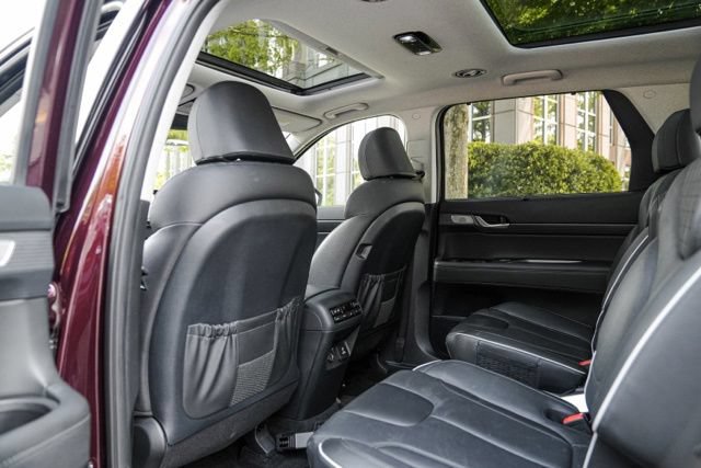 Used 2023 Hyundai Palisade Limited FWD image 44