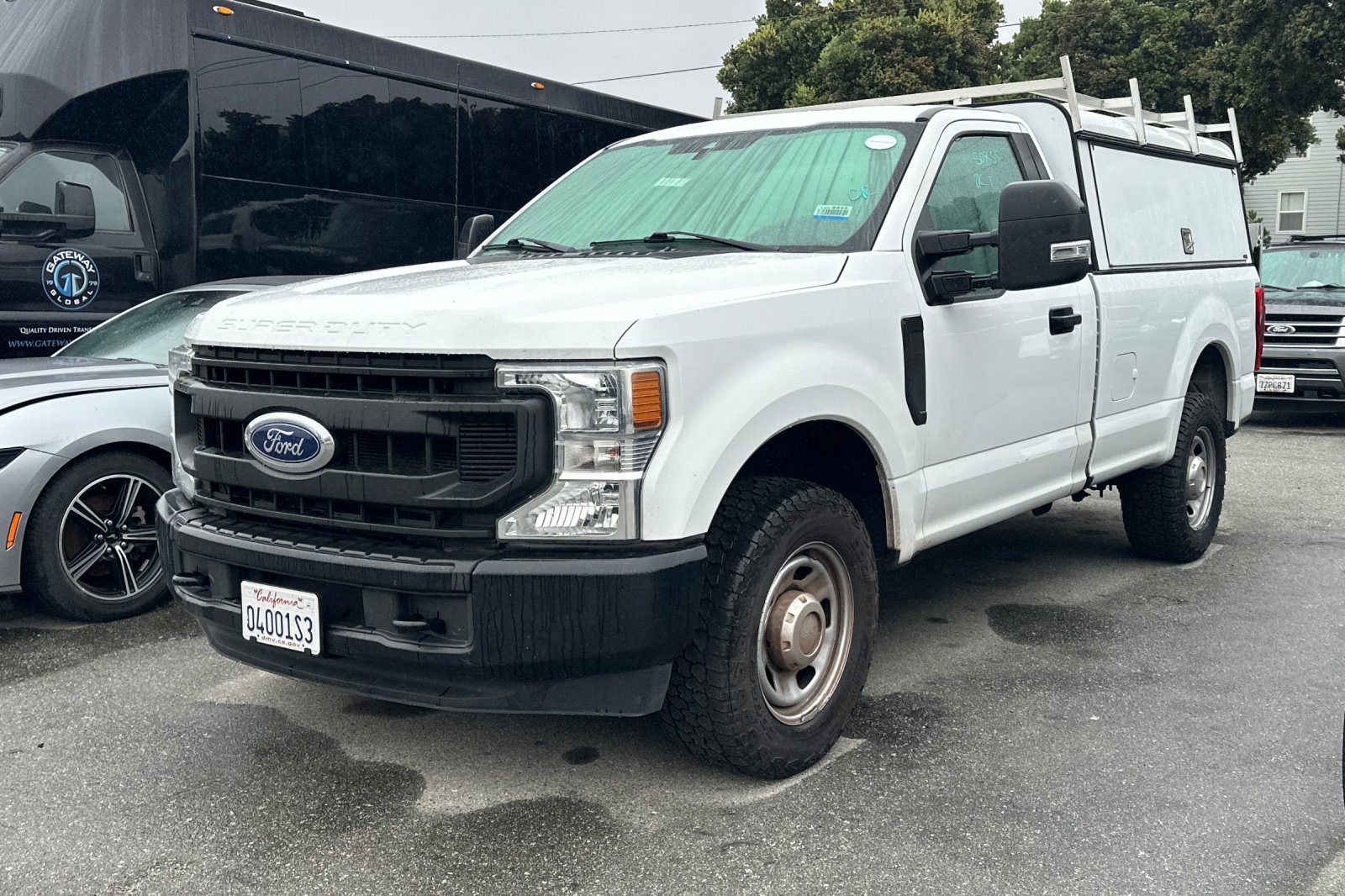 Used 2022 Ford F350 XL w/ Power Equipment Group RWD image 2