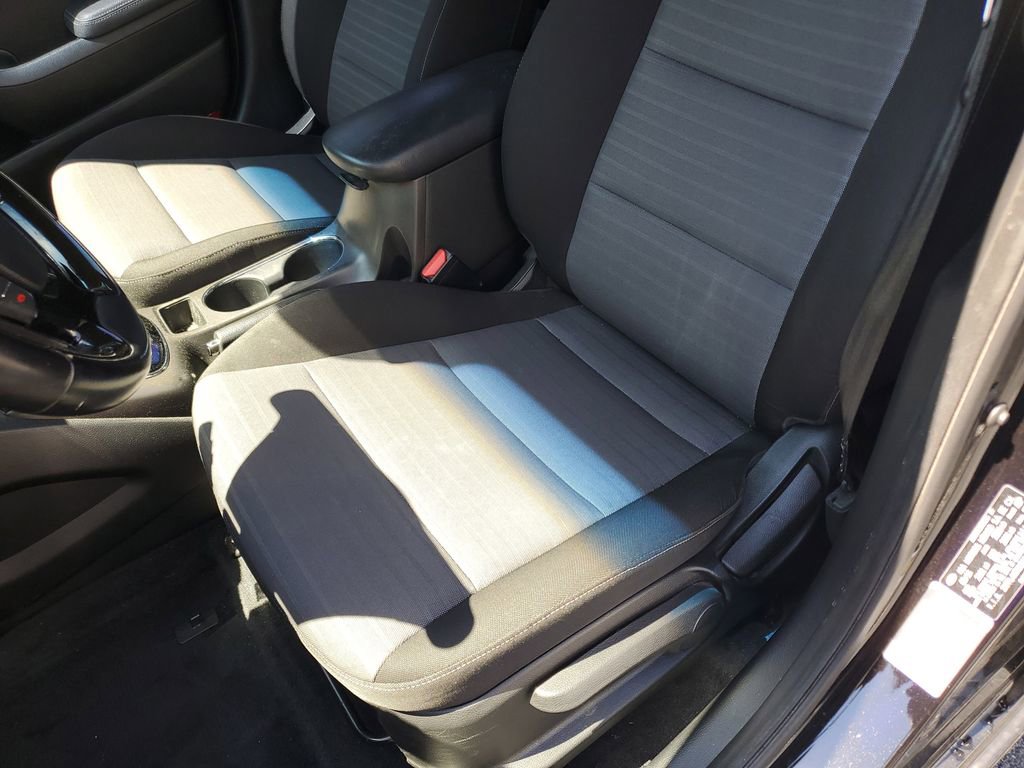 Used 2017 Kia Forte S image 20