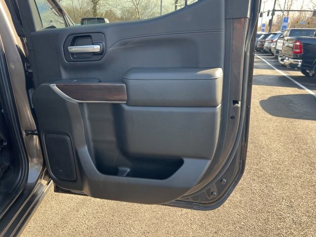 Used 2019 GMC Sierra 1500 SLT image 25