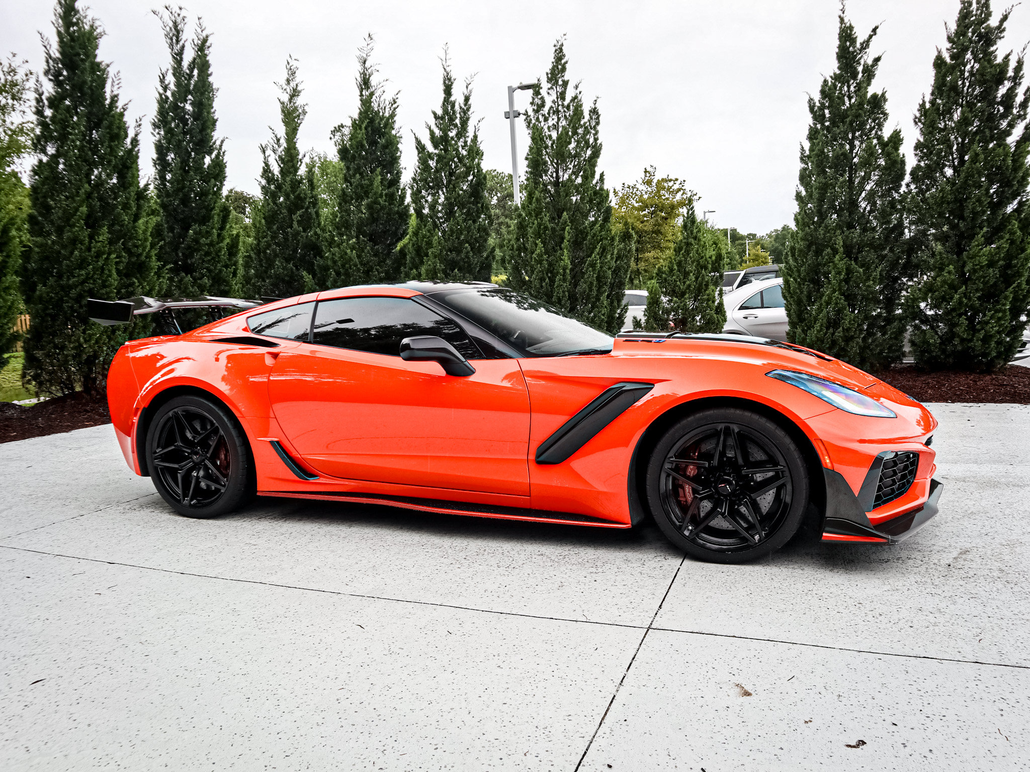 Used 2019 Chevrolet Corvette ZR1 RWD image 11