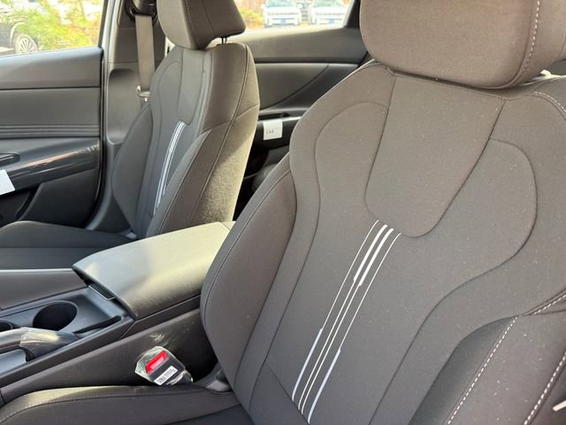 New 2026 Hyundai Elantra Sport image 25