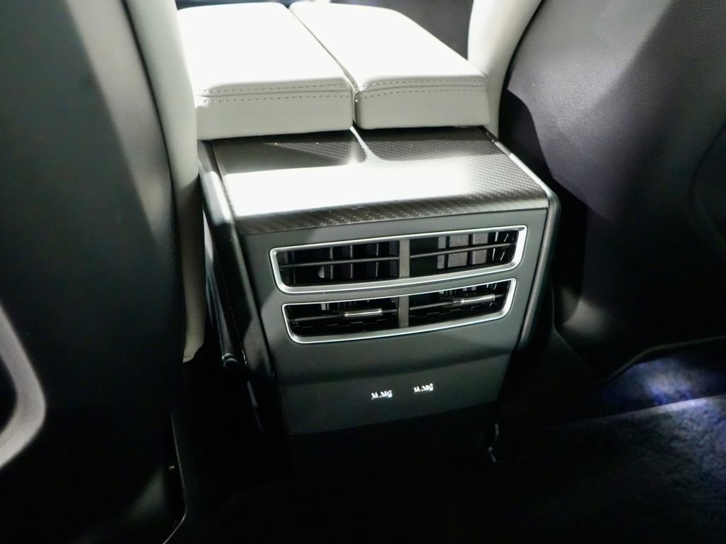 Used 2016 Tesla Model S 75D image 29