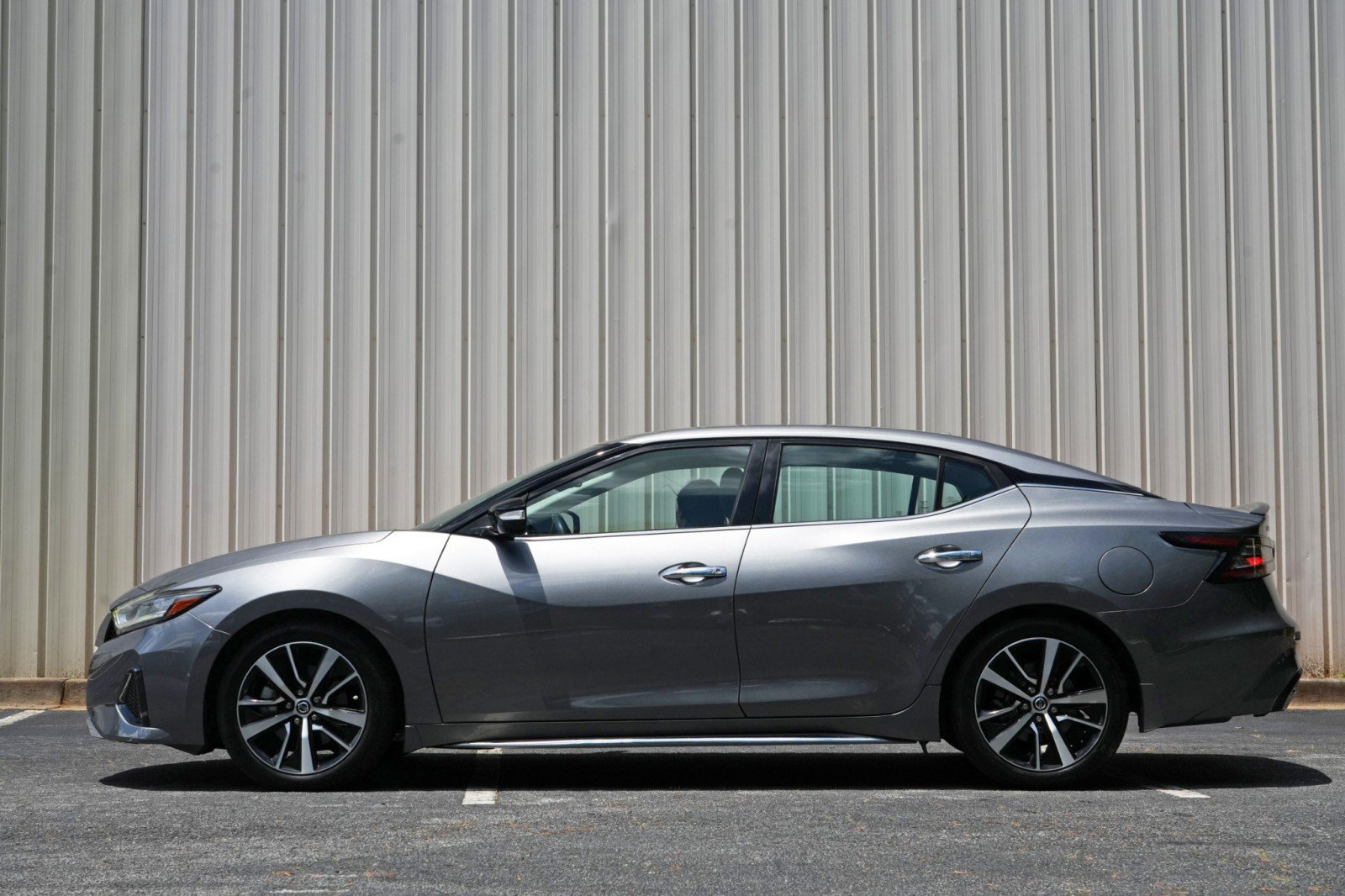 Used 2021 Nissan Maxima 3.5 SV w/ Floor Mat Group FWD image 8
