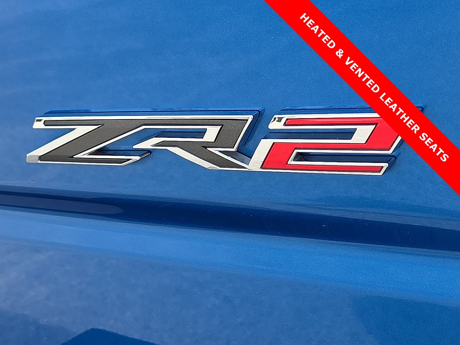 Used 2023 Chevrolet Silverado 1500 ZR2 w/ Technology Package AWD/4WD image 8