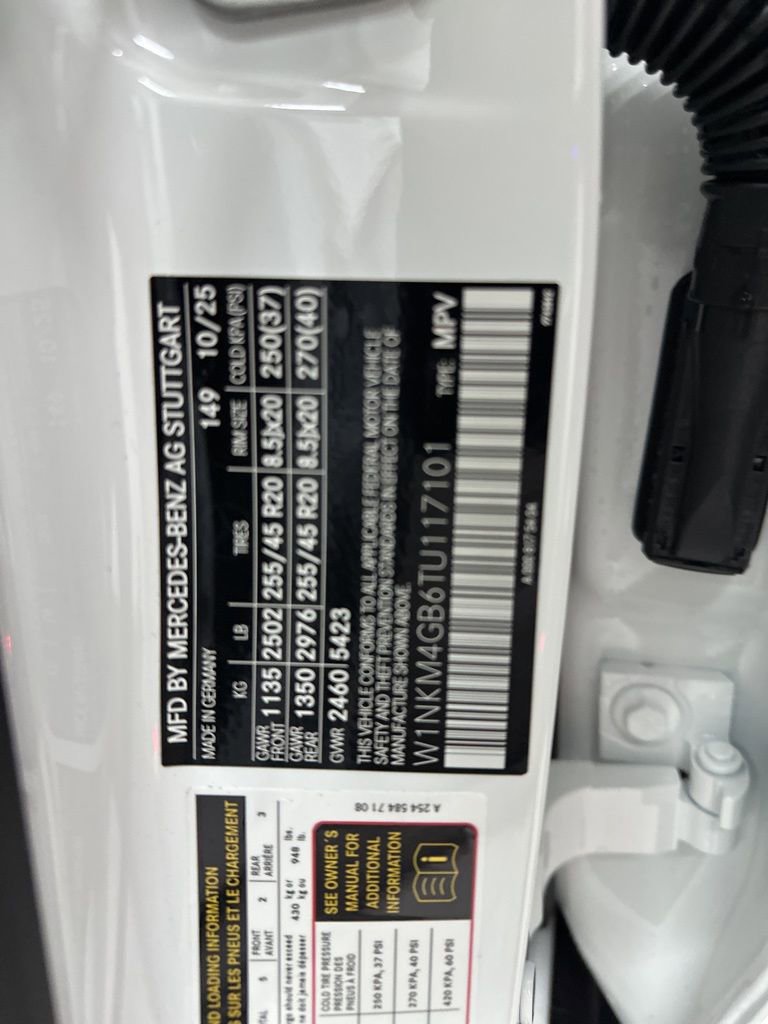 New 2026 Mercedes-Benz GLC 300 image 32